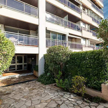 Le Globe Trotteur Apartment Saint-Laurent-du-Var Exterior photo